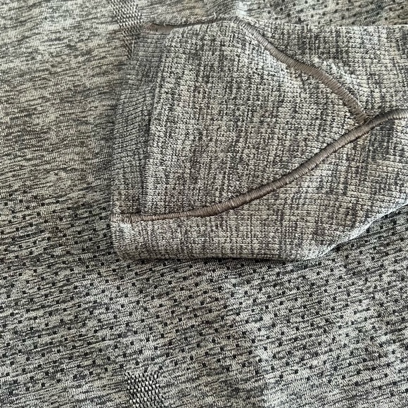 Lululemon Swiftly Tech Size 8 Forest - Picture 3 of 9